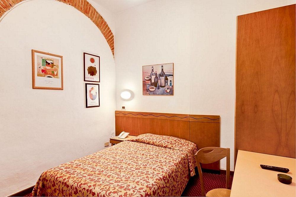 Hotel Nuova Italia Florence Buitenkant foto