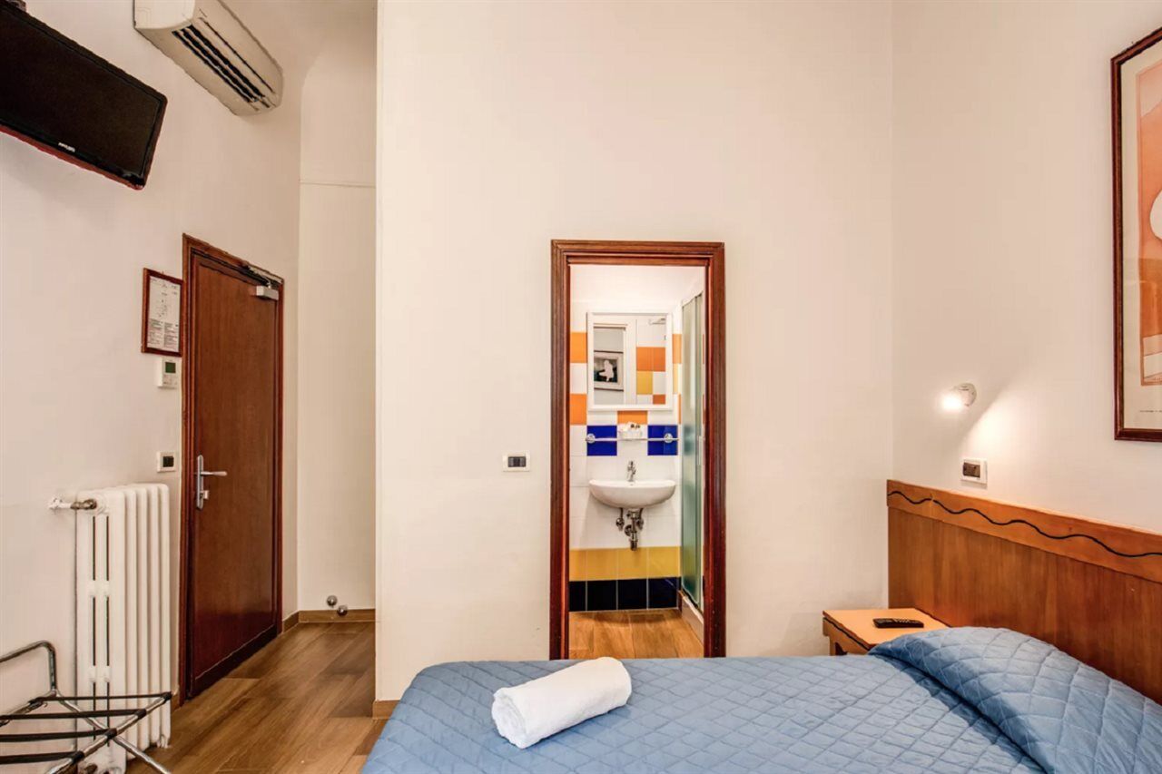 Hotel Nuova Italia Florence Buitenkant foto