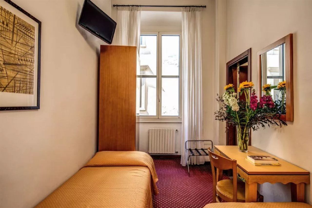 Hotel Nuova Italia Florence Buitenkant foto